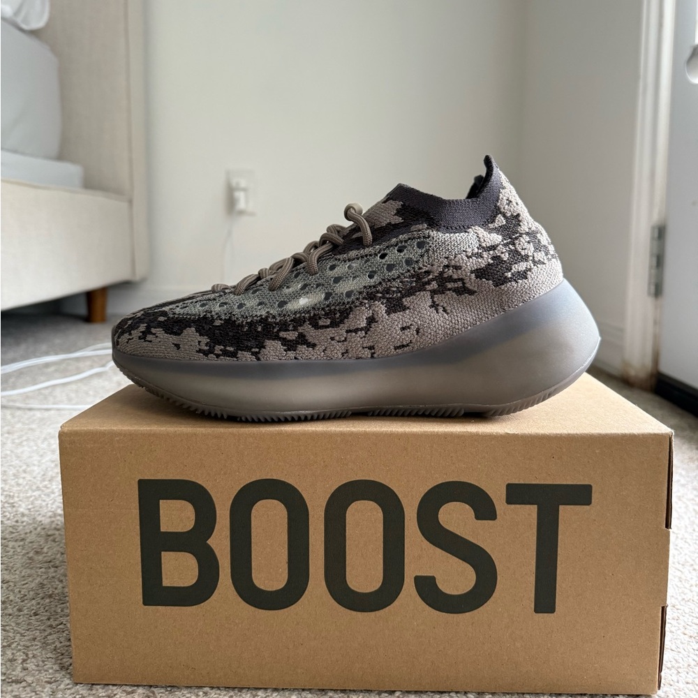 Adidas Yeezy Boost 380